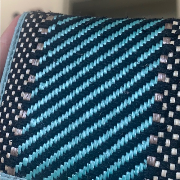 Small Woven Wallet - Picture 4 of 4